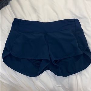 Navy Lululemon speed shorts, Size 4